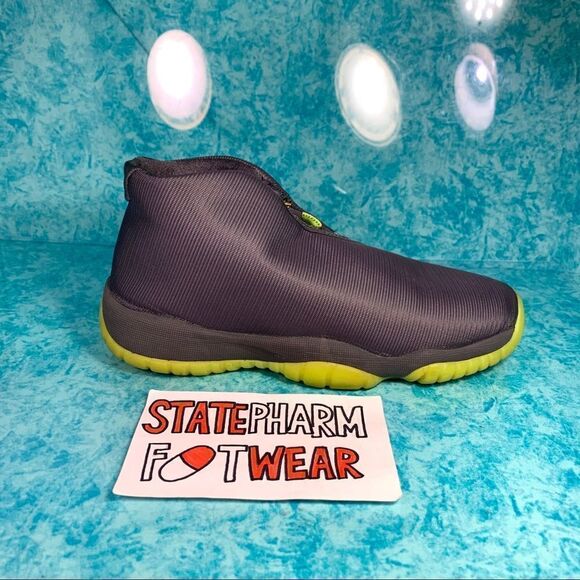 Jordan Future 'Grey/Volt' - Picture 4 of 7